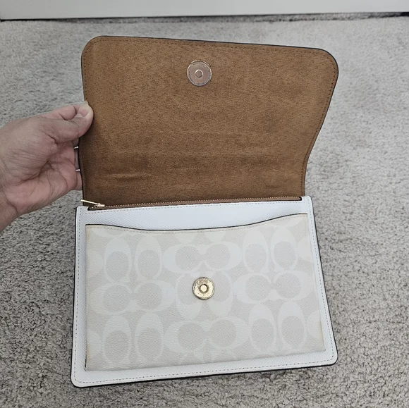 Authentic Coach Klare Women's Bag - Picture 4 of 12